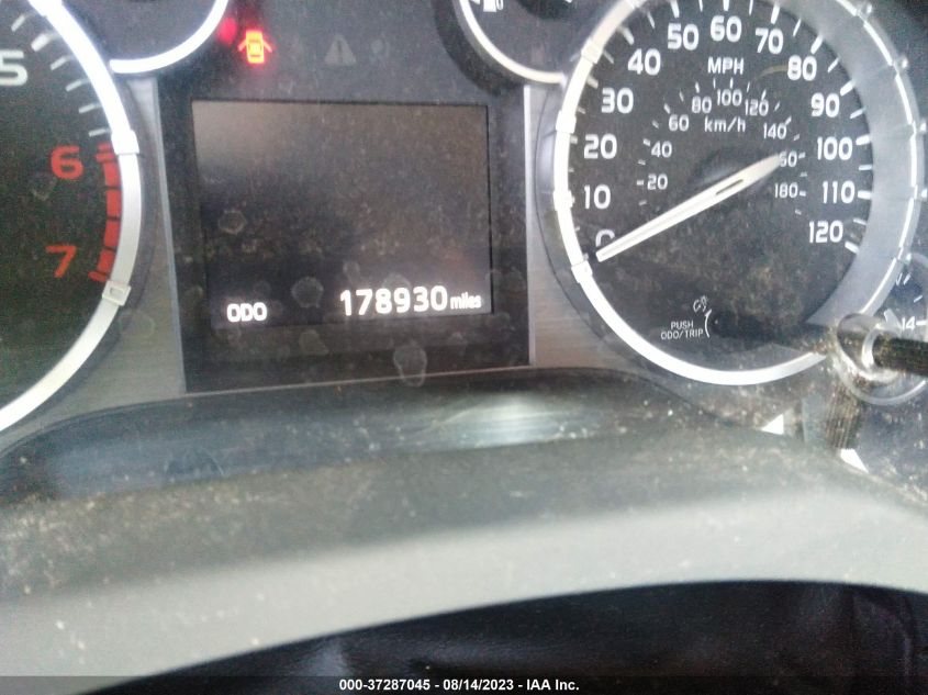 2014 TOYOTA TUNDRA 4WD TRUCK PLATINUM/1794 5TFAW5F11EX399824