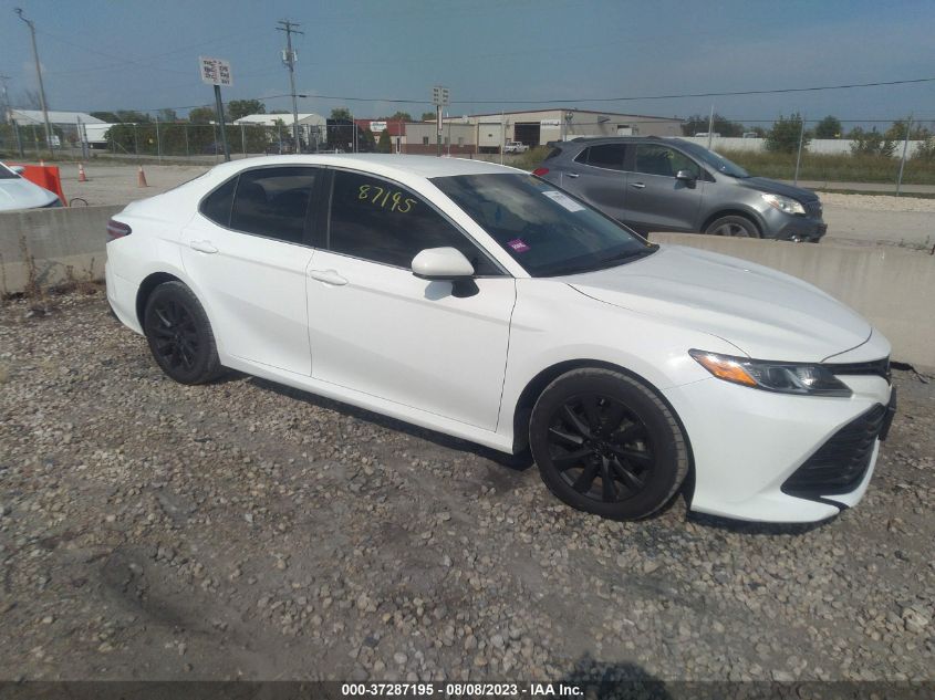 2018 TOYOTA CAMRY LE/SE/XLE/L - 4T1B11HK3JU618114
