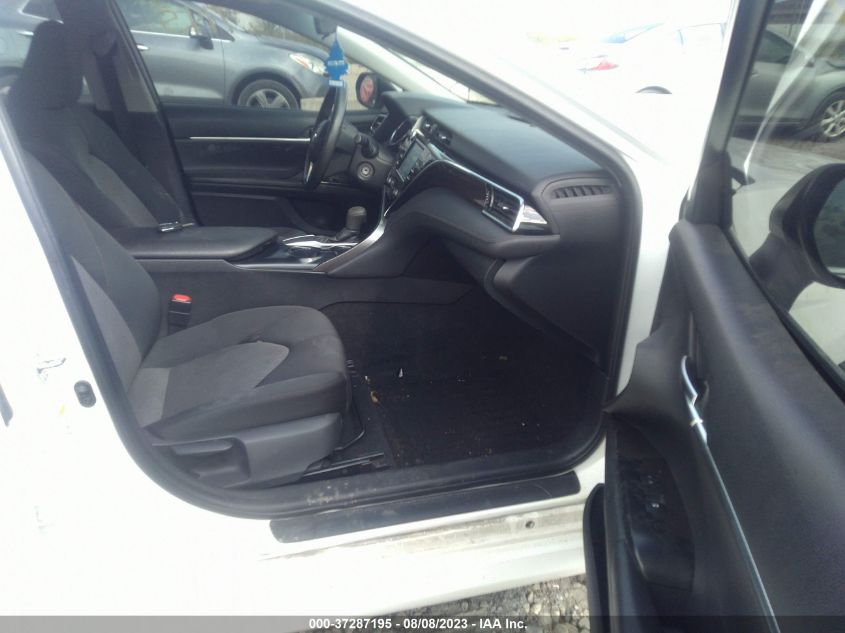 2018 TOYOTA CAMRY LE/SE/XLE/L - 4T1B11HK3JU618114