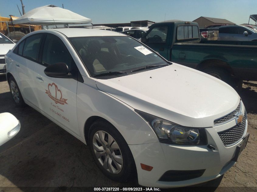 2014 CHEVROLET CRUZE LS - 1G1PA5SH4E7285689
