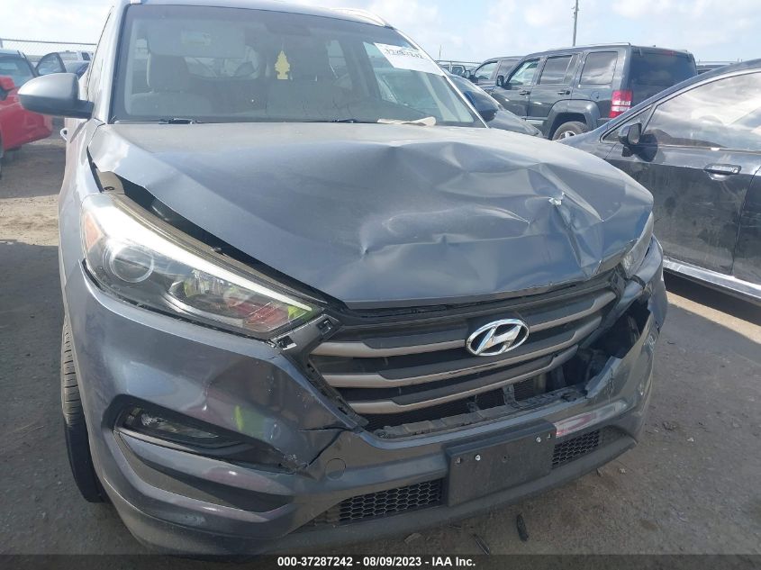2016 HYUNDAI TUCSON LIMITED/SPORT AND ECO/SE - KM8J33A43GU070850