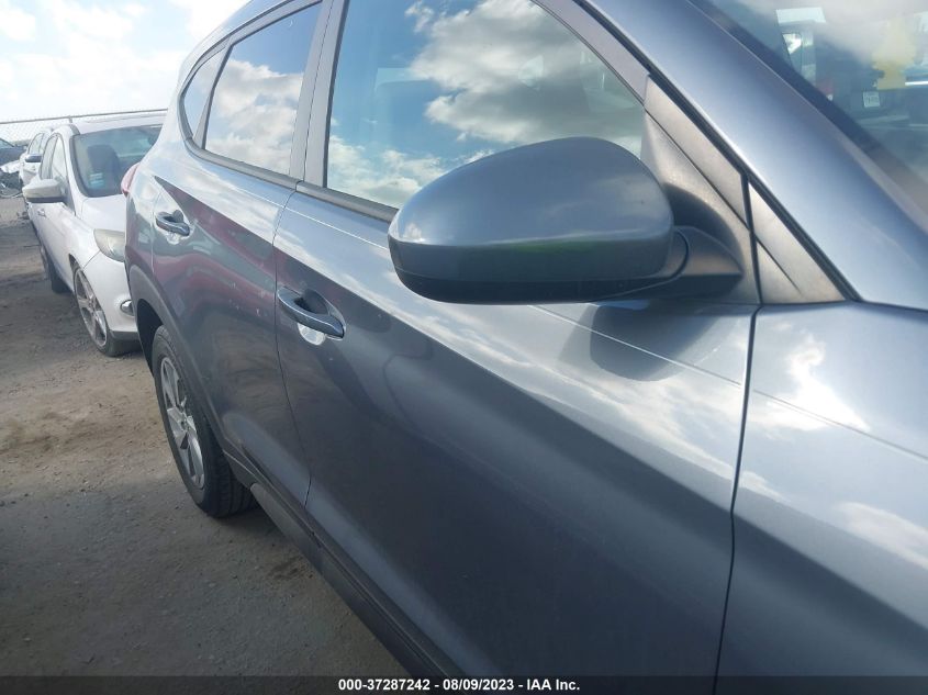 2016 HYUNDAI TUCSON LIMITED/SPORT AND ECO/SE - KM8J33A43GU070850