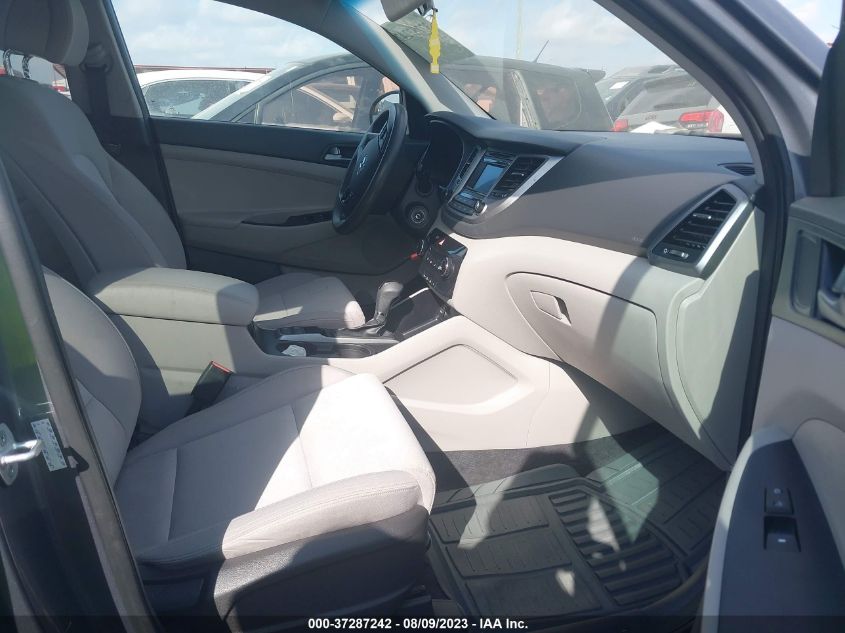 2016 HYUNDAI TUCSON LIMITED/SPORT AND ECO/SE - KM8J33A43GU070850
