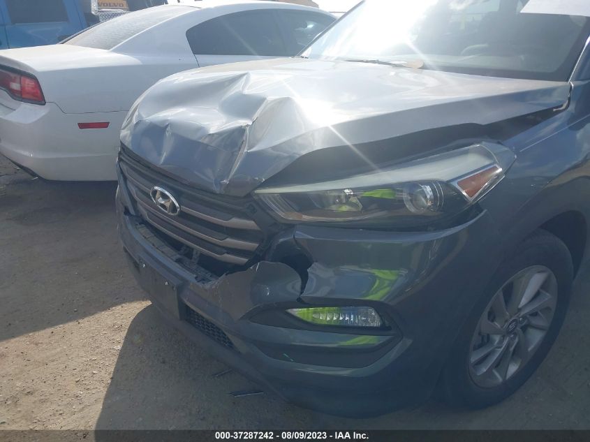 2016 HYUNDAI TUCSON LIMITED/SPORT AND ECO/SE - KM8J33A43GU070850