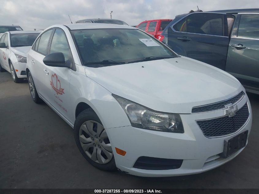 2014 CHEVROLET CRUZE LS - 1G1PA5SH8E7281208