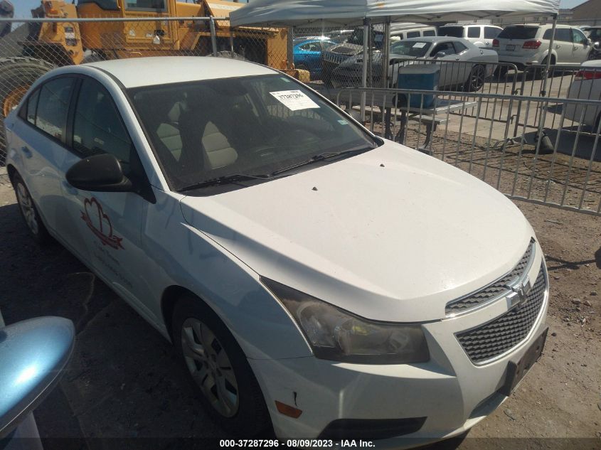 2014 CHEVROLET CRUZE LS - 1G1PA5SH1E7461288