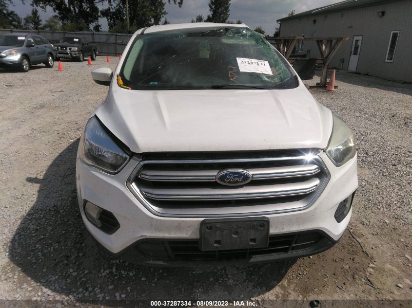 2017 FORD ESCAPE SE - 1FMCU9G90HUC99404