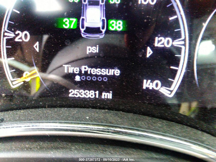 2015 JEEP GRAND CHEROKEE LIMITED - 1C4RJEBG5FC218373