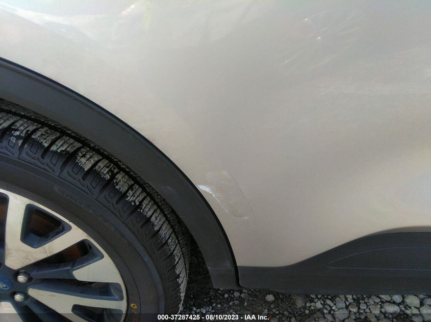 2020 FORD ESCAPE SEL - 1FMCU9H95LUA09102