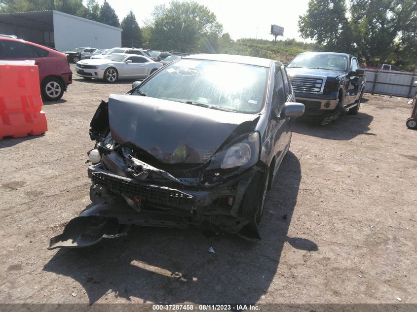 2013 HONDA FIT SPORT - JHMGE8H58DC070332