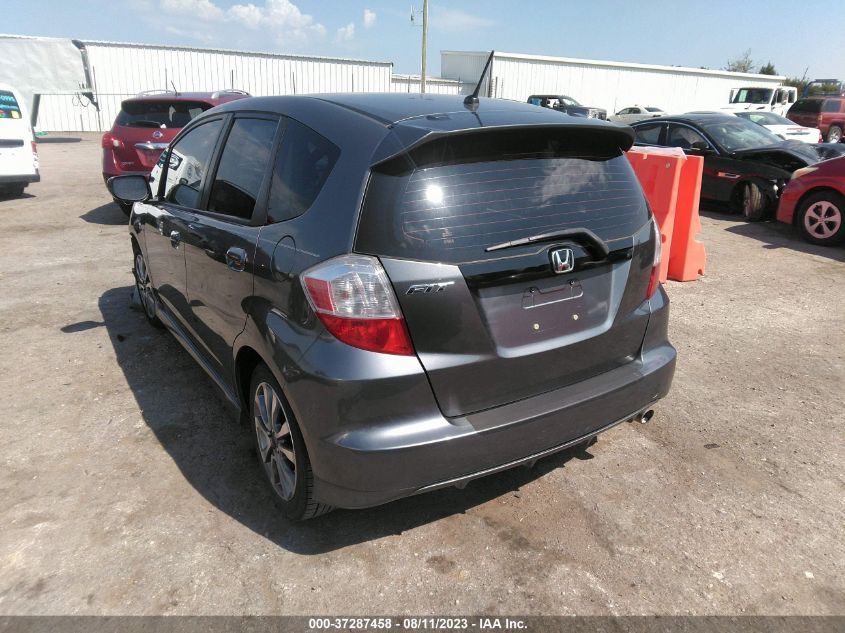 2013 HONDA FIT SPORT - JHMGE8H58DC070332
