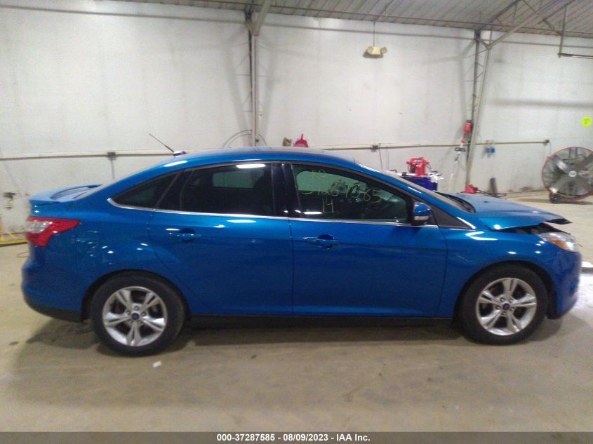 2014 FORD FOCUS TITANIUM - 1FADP3J24EL410603