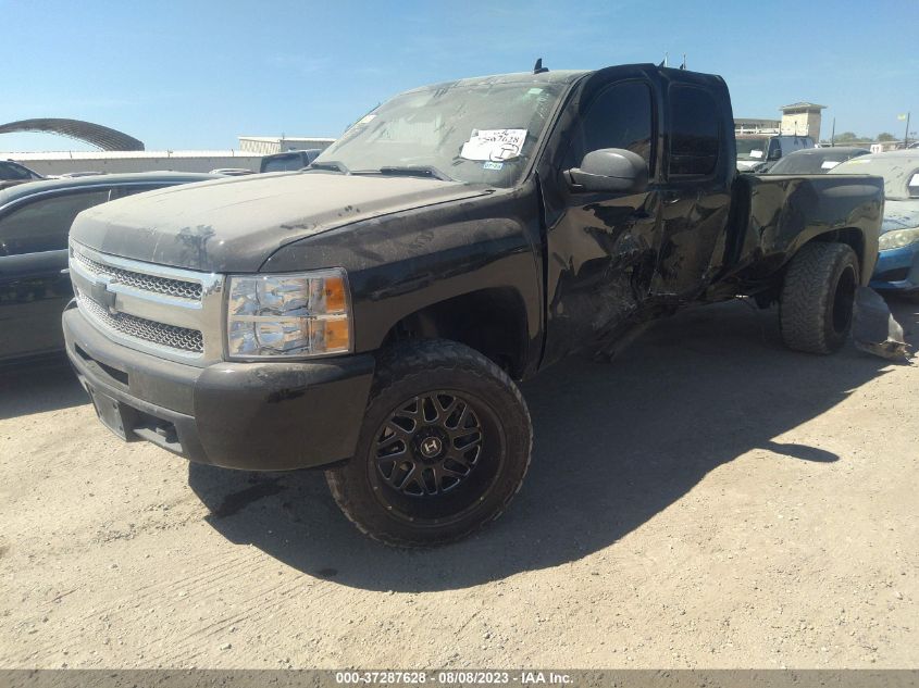 2013 CHEVROLET SILVERADO 1500 LT - 1GCRCSE01DZ338981