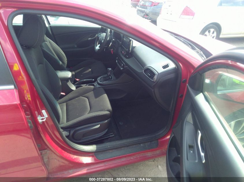 2018 HYUNDAI ELANTRA GT - KMHH35LE7JU082975
