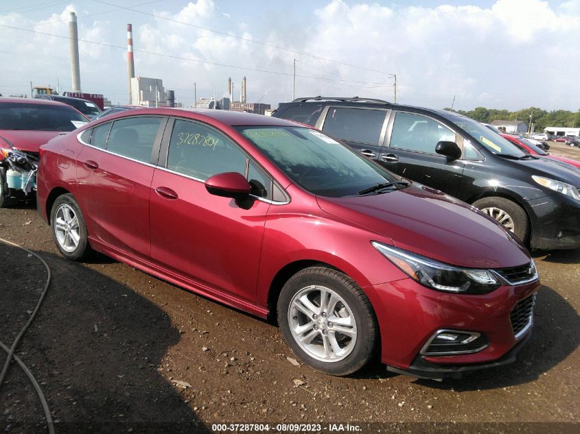 2018 CHEVROLET CRUZE LT - 1G1BE5SM9J7237157