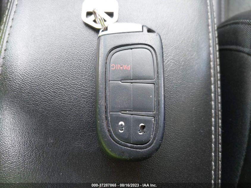 2019 JEEP CHEROKEE LATITUDE PLUS - 1C4PJLLB4KD249035