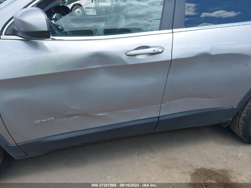 2019 JEEP CHEROKEE LATITUDE PLUS - 1C4PJLLB4KD249035