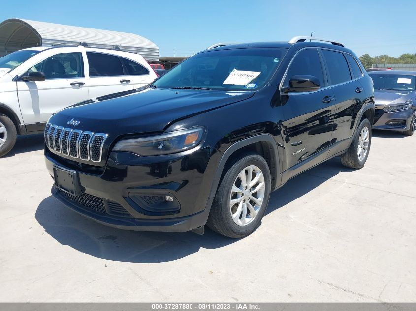 1C4PJLCB1KD454585 Jeep Cherokee LATITUDE 2