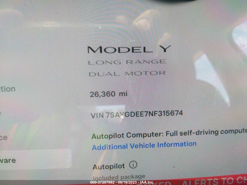 VIN 7SAYGDEE7NF315674 2022 TESLA MODEL Y