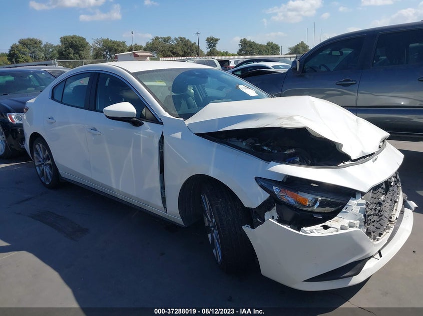 VIN JM1BPABL1M1317738 2021 MAZDA MAZDA3 SEDAN SELECT