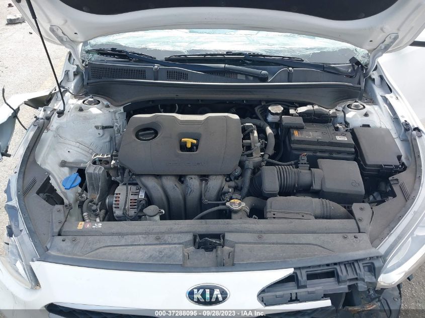 3KPF24AD9KE121486 Kia Forte LXS 10