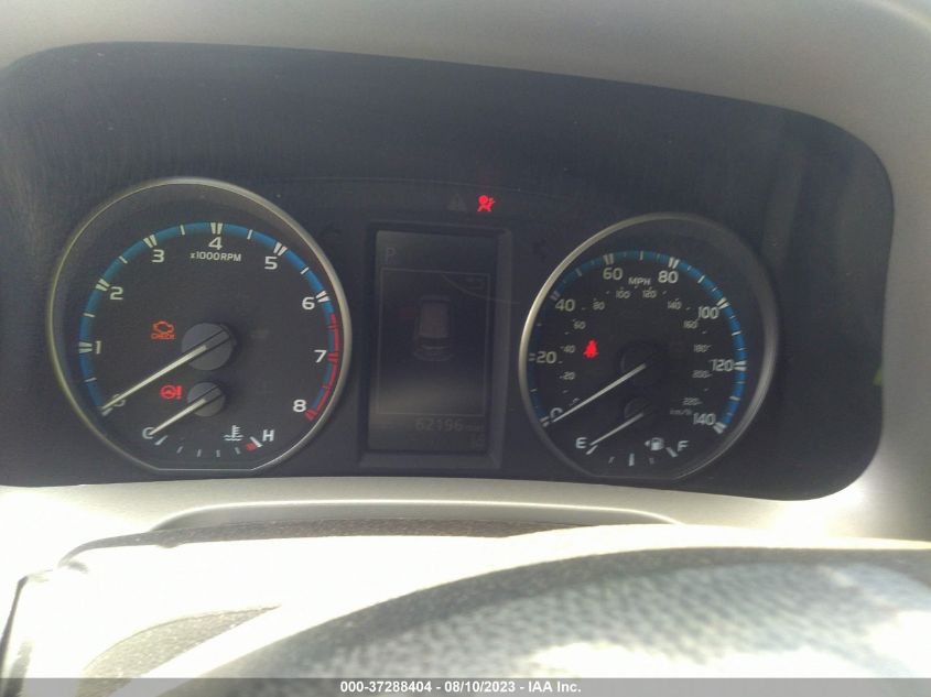 2017 TOYOTA RAV4 XLE - 2T3WFREVXHW380621