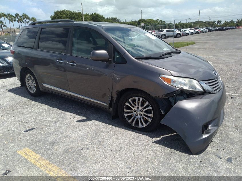 2017 TOYOTA SIENNA XLE/LIMITED - 5TDYZ3DC8HS828272