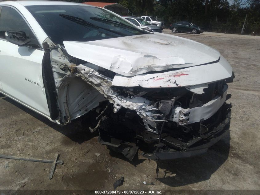 2018 CHEVROLET MALIBU LT - 1G1ZD5STXJF246190