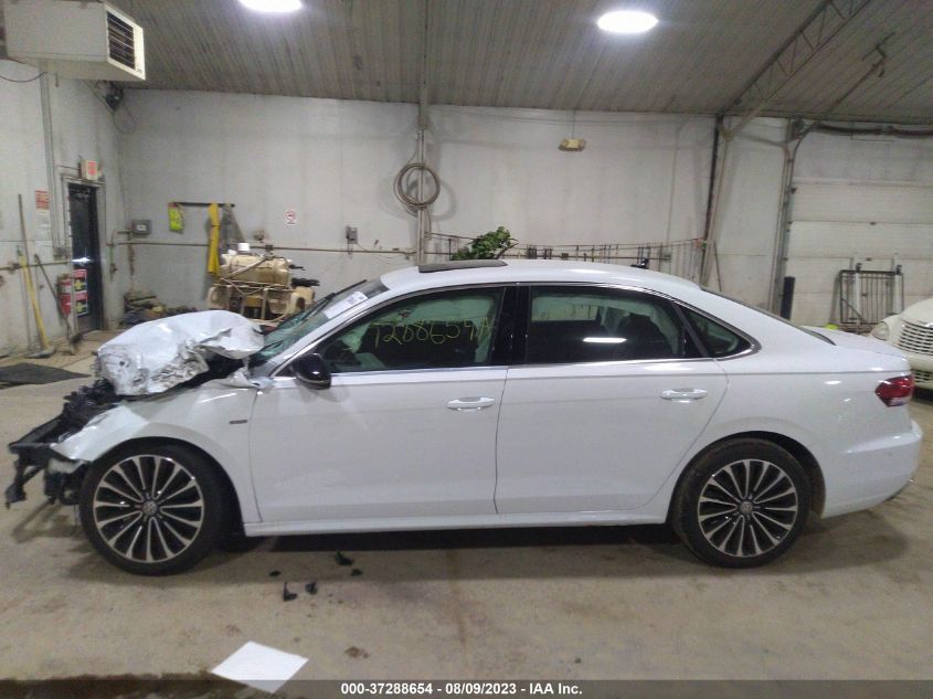 2022 VOLKSWAGEN PASSAT 2.0T LIMITED EDITION - 1VWBA7A36NC006265