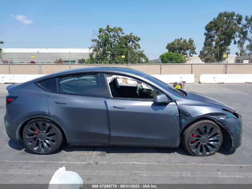 2022 TESLA MODEL Y PERFORMANCE - 7SAYGDEF8NF485244