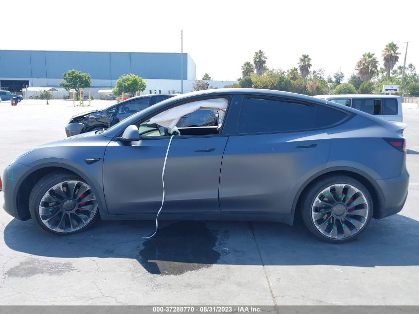 2022 TESLA MODEL Y PERFORMANCE - 7SAYGDEF8NF485244