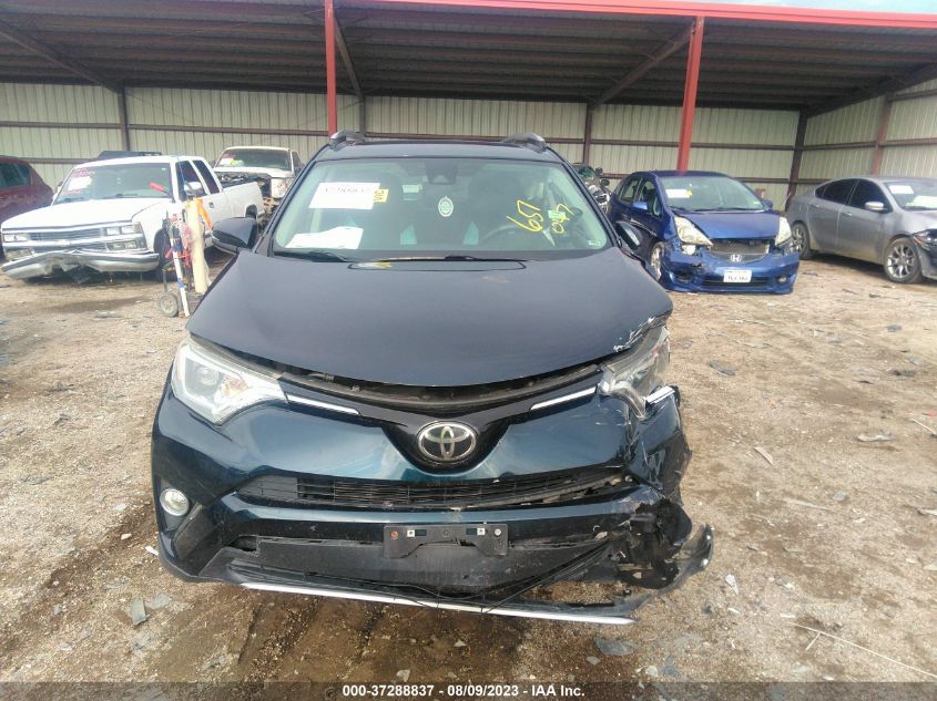 2017 TOYOTA RAV4 XLE - JTMRFREV6HJ135407