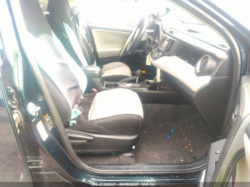 2017 TOYOTA RAV4 XLE - JTMRFREV6HJ135407