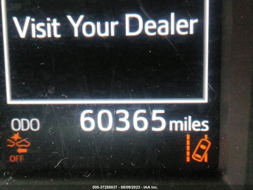 2017 TOYOTA RAV4 XLE - JTMRFREV6HJ135407