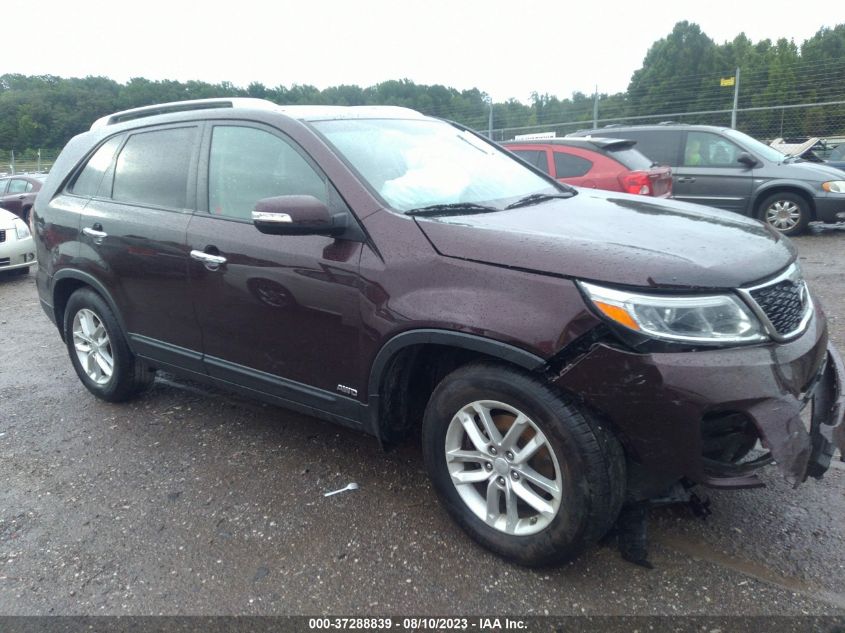 2014 KIA SORENTO LX - 5XYKTCA69EG506514