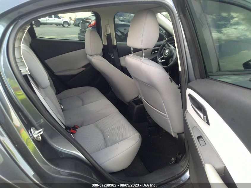 2019 TOYOTA YARIS SEDAN L/LE/XLE 3MYDLBYV0KY500402