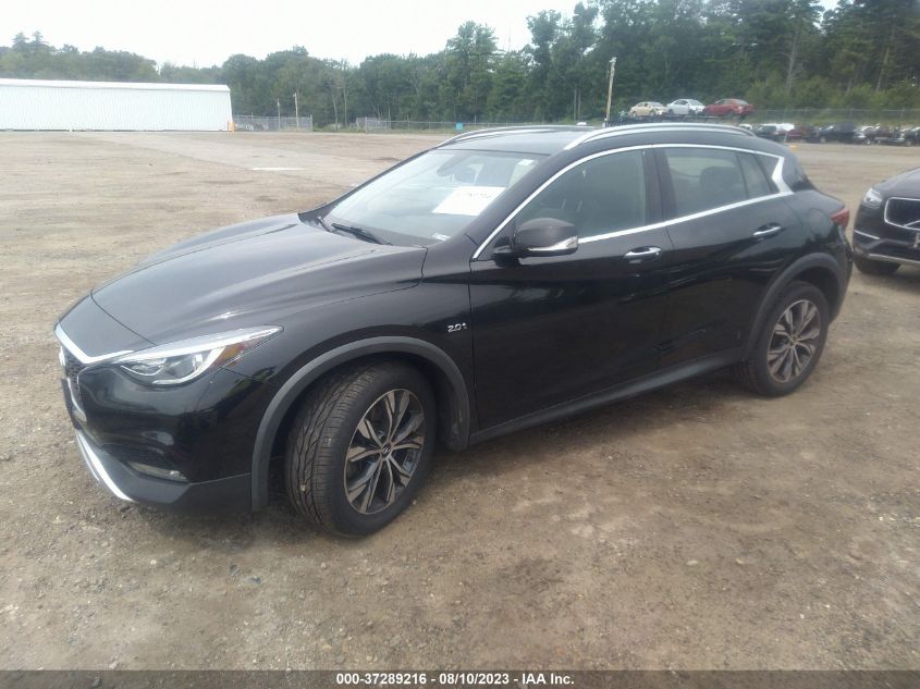 2017 INFINITI QX30 PREMIUM SJKCH5CR4HA019411