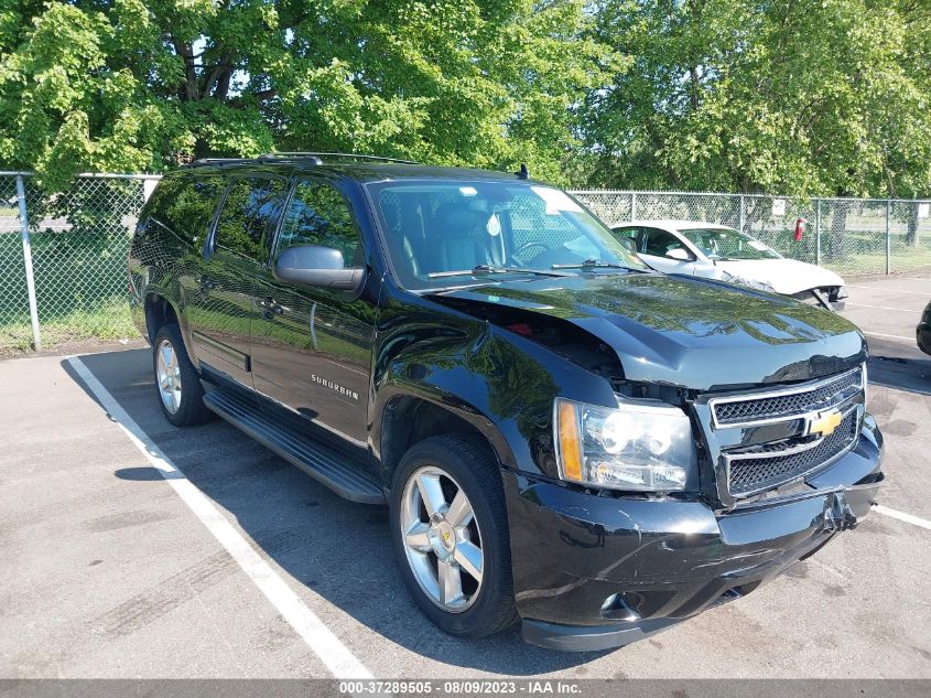 2013 CHEVROLET SUBURBAN LT - 1GNSKJE75DR256500