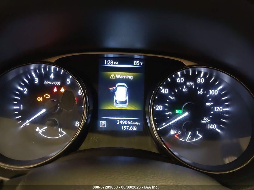 2015 NISSAN ROGUE S - 5N1AT2MT8FC773667
