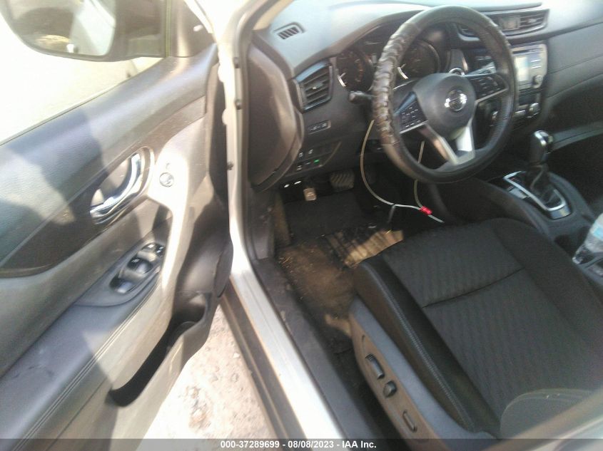 2017 NISSAN ROGUE SV - KNMAT2MV4HP593183