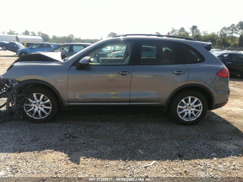 2013 PORSCHE CAYENNE DIESEL - WP1AF2A2XDLA24453