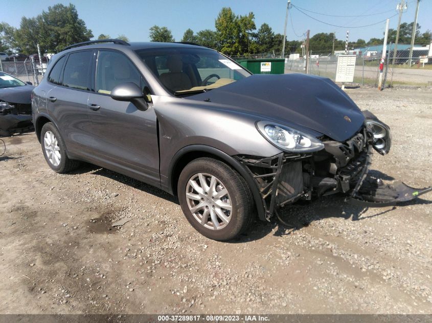 2013 PORSCHE CAYENNE DIESEL - WP1AF2A2XDLA24453