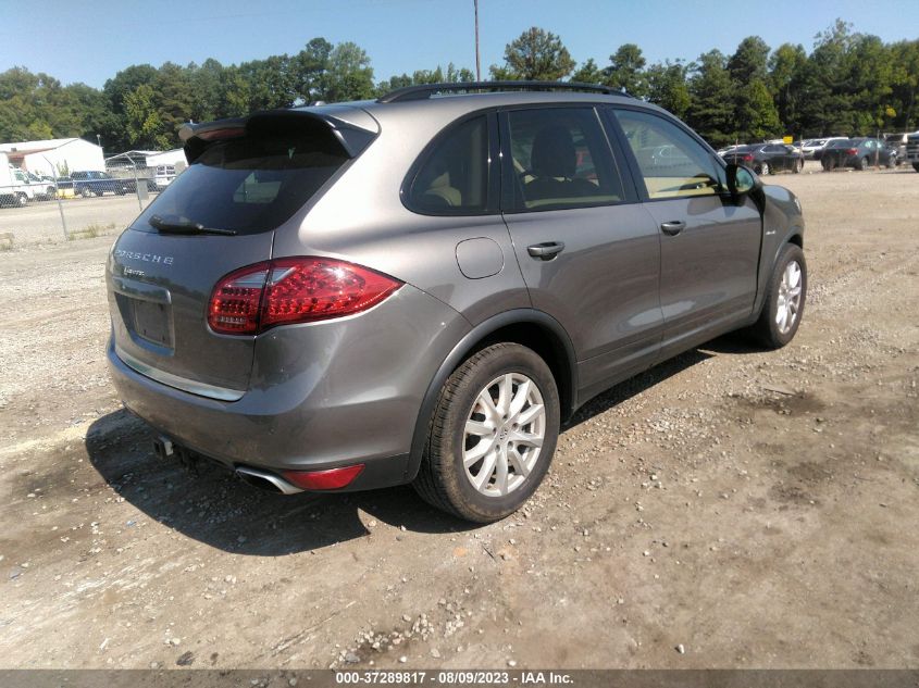 2013 PORSCHE CAYENNE DIESEL - WP1AF2A2XDLA24453