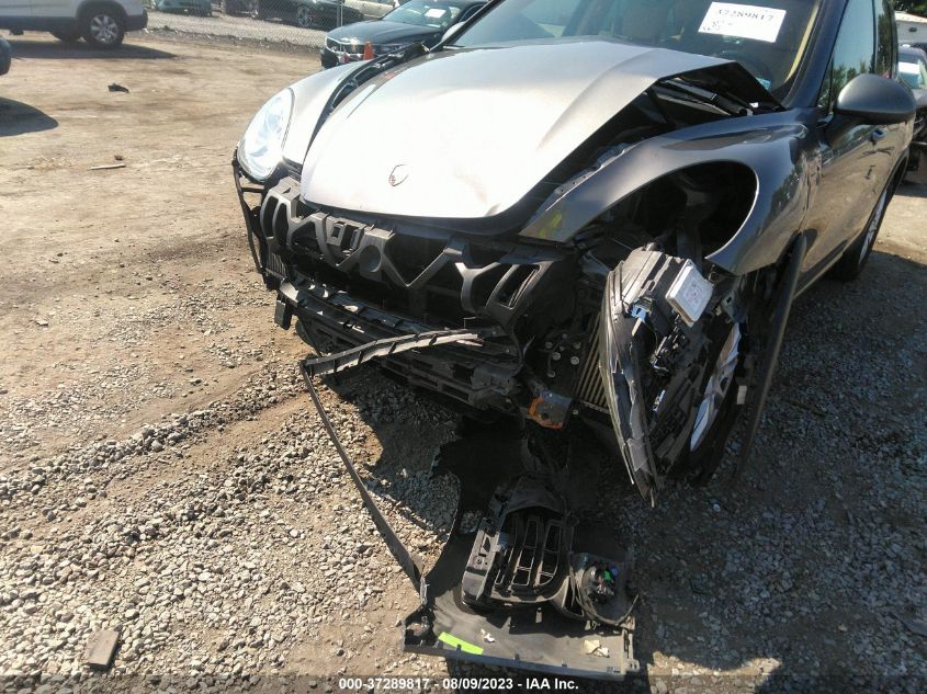 2013 PORSCHE CAYENNE DIESEL - WP1AF2A2XDLA24453