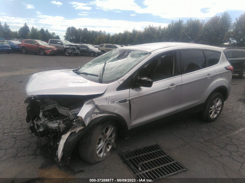 VIN 1FMCU9GD9KUC55705 2019 FORD ESCAPE SE