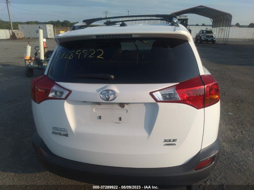 2014 TOYOTA RAV4 XLE - JTMRFREV5EJ012449