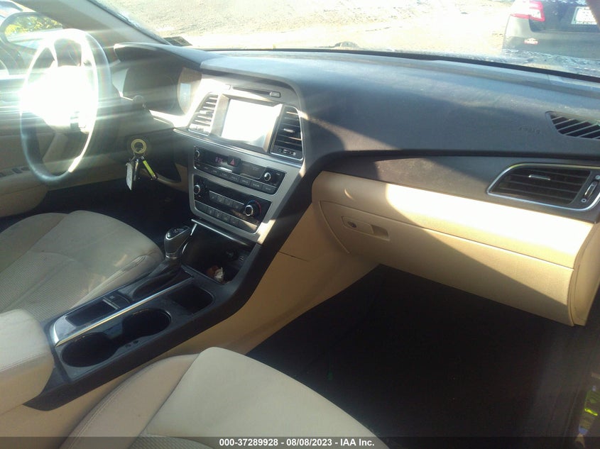 VIN 5NPE34AFXHH545676 2017 HYUNDAI SONATA SPORT