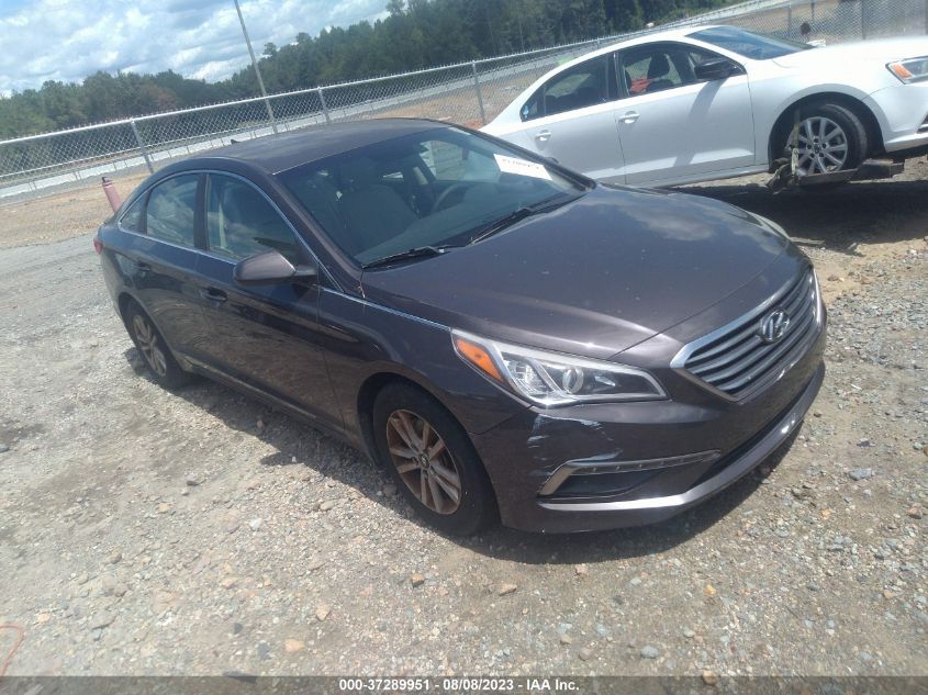 2015 HYUNDAI SONATA 2.4L SE - 5NPE24AF1FH035751