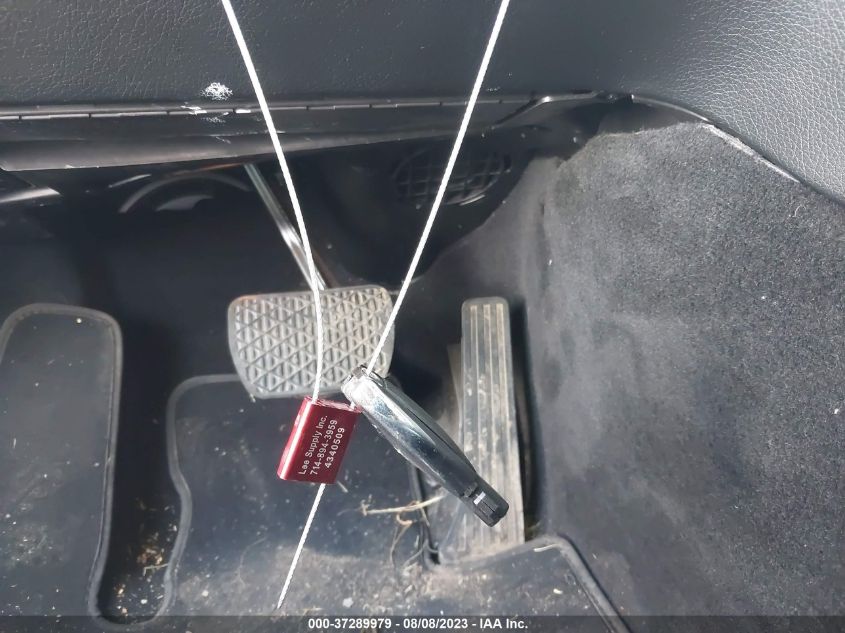 2015 MERCEDES-BENZ C-CLASS C 300 - 55SWF4KBXFU010266