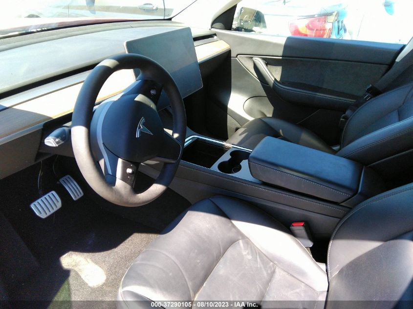 5YJYGDEF4MF240100 Tesla Model Y  5